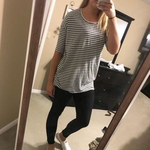 Agnes and Dora legging top